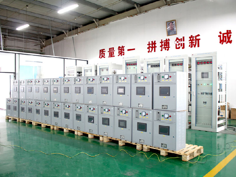 跟随时代步伐，积极走创新转型路线